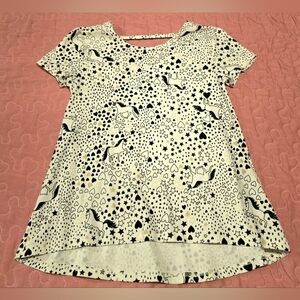 Girl's Unicorn & Hearts Short Sleeve Shirt. Size 4/5 XS‎